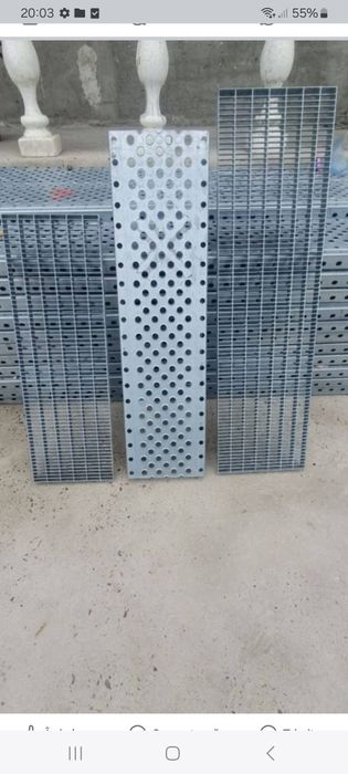 Grătare zincate la diferite dimensiuni