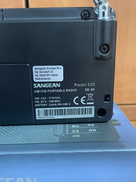 Radio portabil Sangean SR-36B