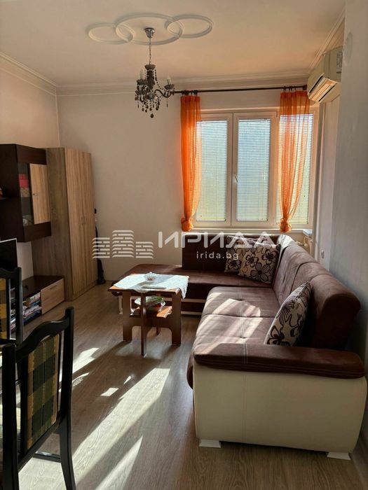 Продава се Двустаен апартамент в София, Център - 72 кв.м за 2267 €/кв.м - Снимка #2