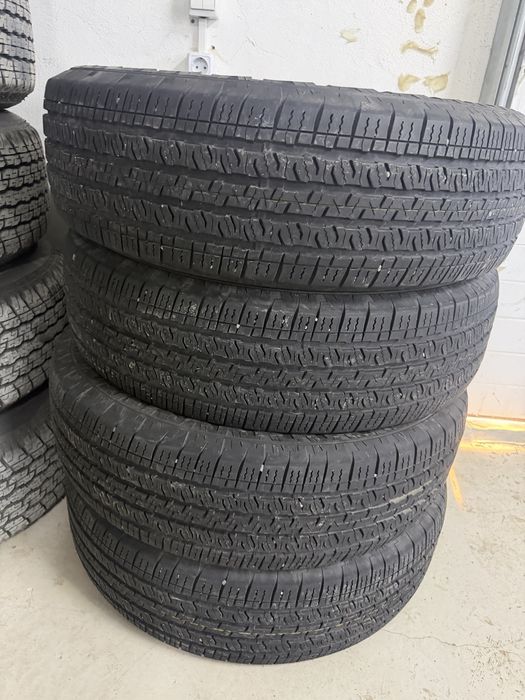 Покрышки состяние почти новый