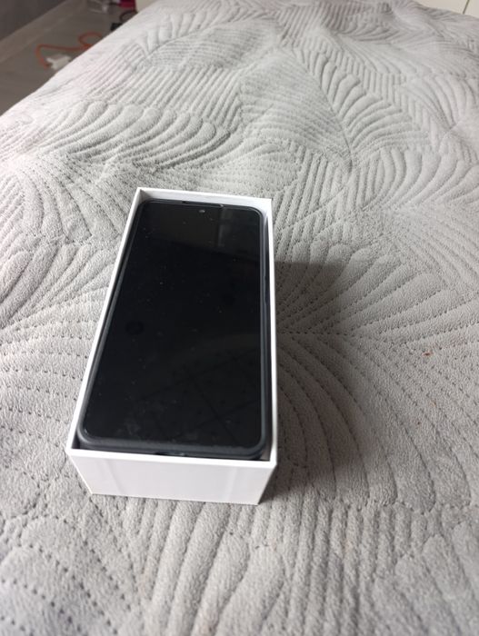 Телефон редми11 про