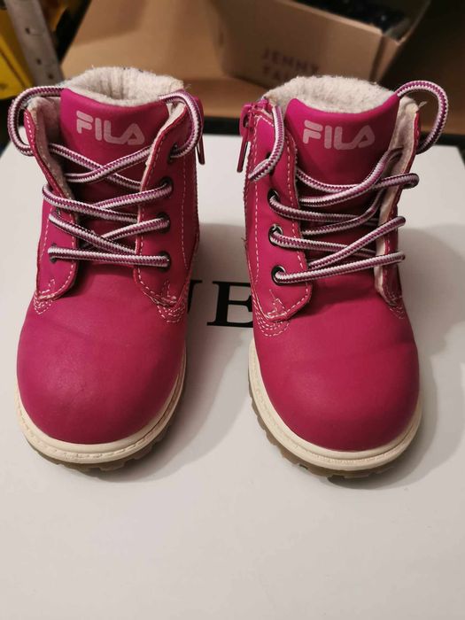 Зимни боти за момиче Fila.