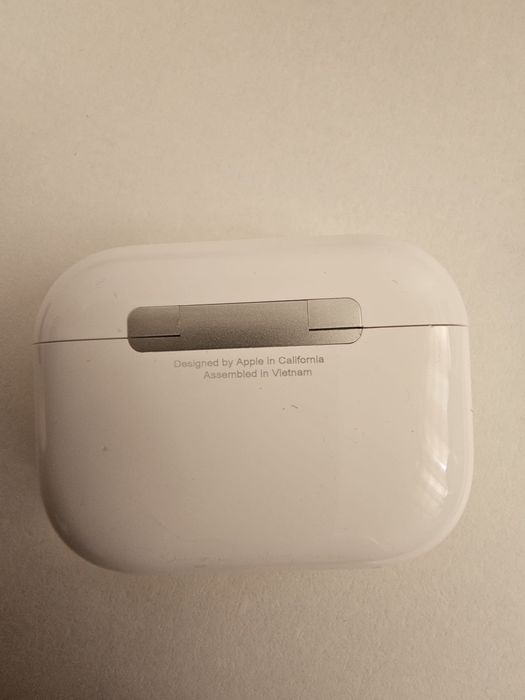 AirPods Pro 3 incarcare usb-c