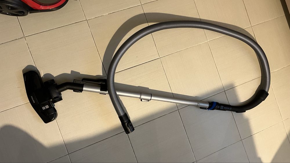 Aspirator fara sac Philips PowerPro Compact Cyclone 5