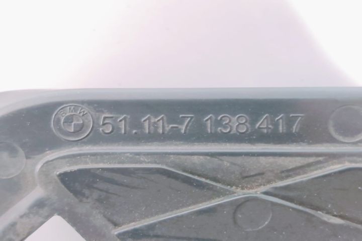 Grila  Bara Stanga 51117138417 BMW Seria 3 E90/E91/E92/E93