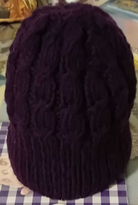 Căciuli tricotate manual