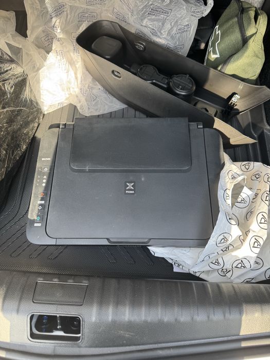 Svetnoy printer sotiladi srochna yangidek