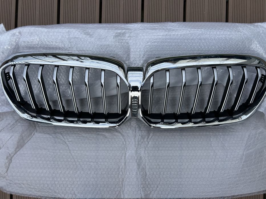 Grila ORIGINALA BMW seria 5, G30, G31