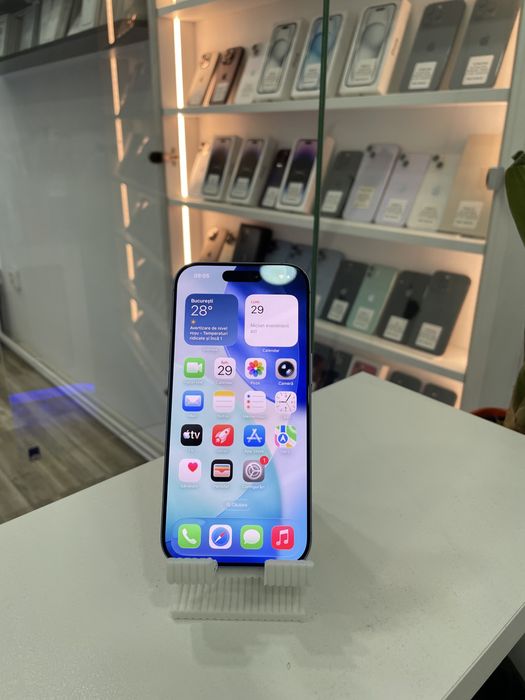 MAGAZIN: iPhone 17, 256gb, 96%, GARANTIE