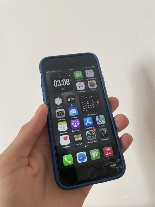 iPhone SE 2020 64гб