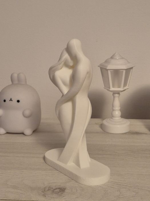 Statuetă Cuplu "Îmbrățișare" - Printat 3D - Cadou Valentine's
