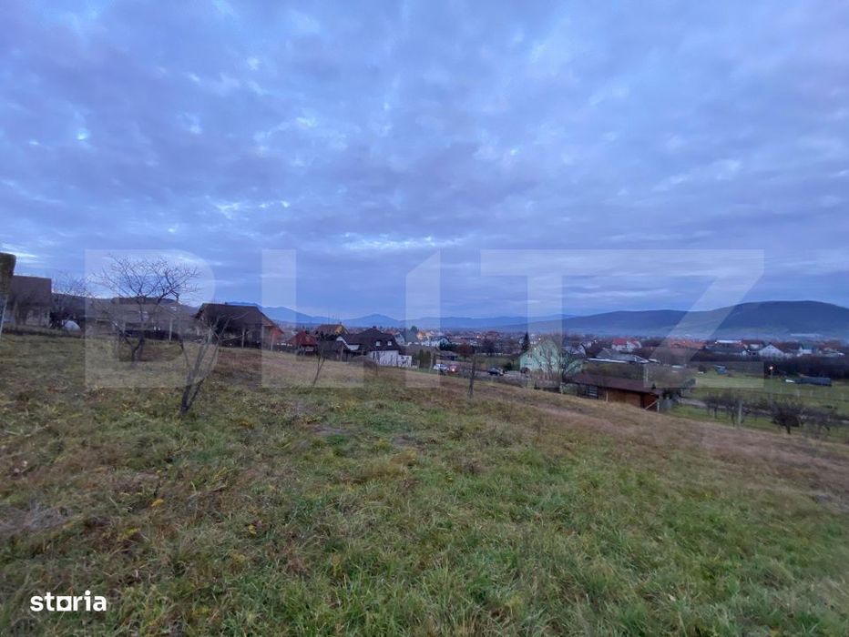 Teren de vanzare – 10 ari intravilan | Zona Unirea | La drumul princ