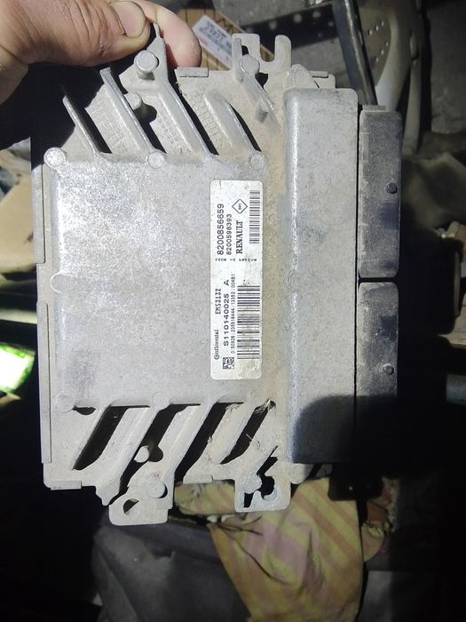 Рено Логан не на ходу