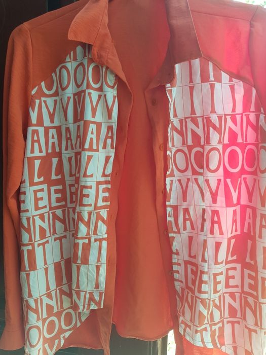 Продам женские вещи дешёво.