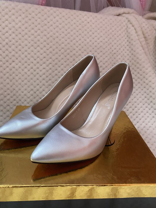 Туфли Josiny, Roseball