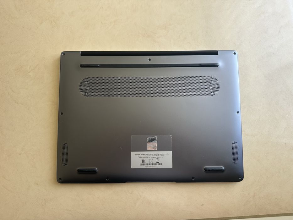 Huawei matebook 14