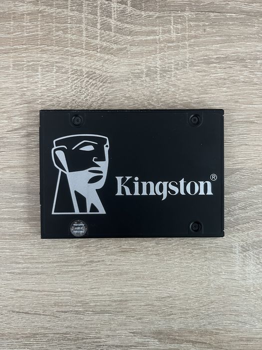 SSD Kingston KC600 256GB 2.5 SATA3
