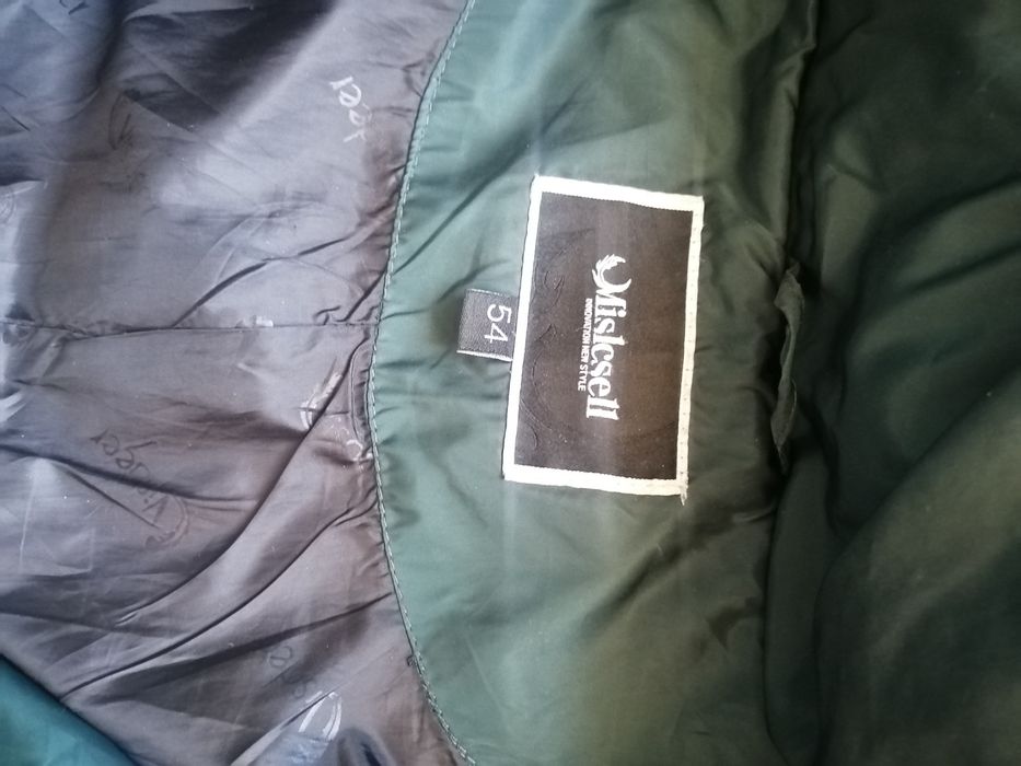 Продам зимнюю куртку