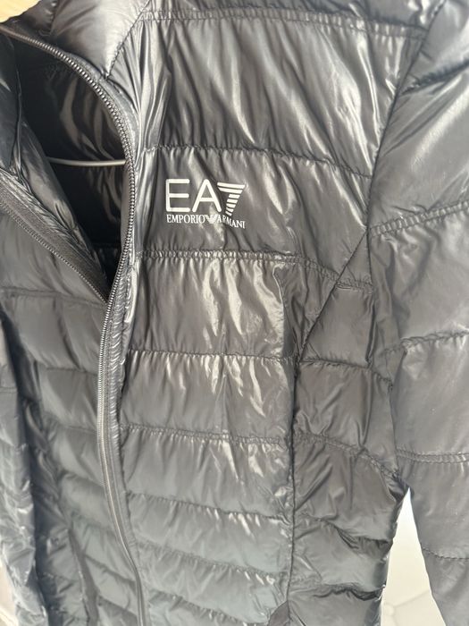 Яке emporio armani
