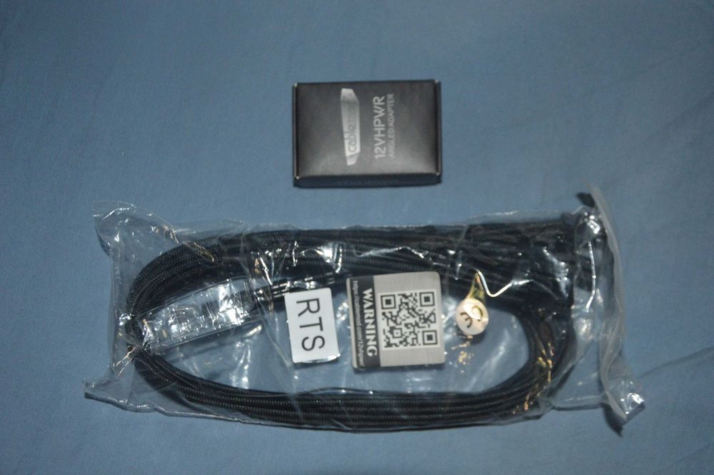 Захранващ кабел за модерни видео карти + подарък