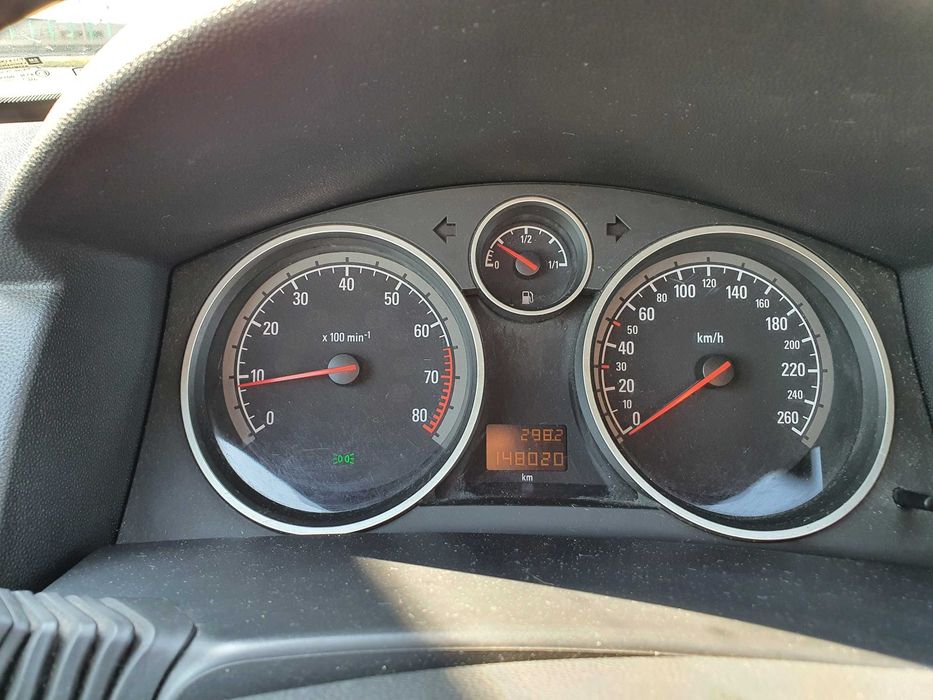 Opel Astra H 1.6 benzină, 105 CP, 2006, 148.020 km
