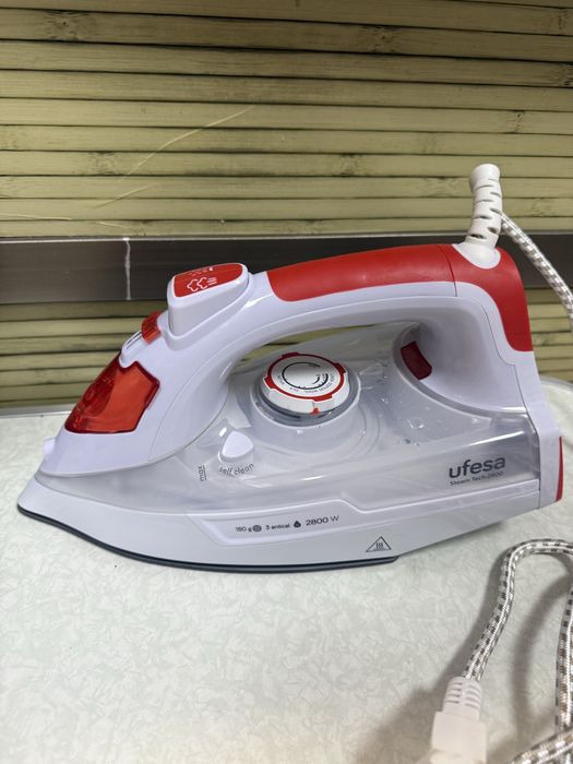 Парна ютия Ufesa Steam Tech 2800