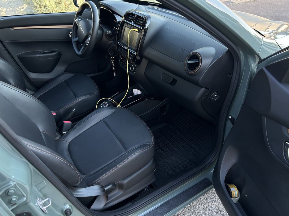 Dacia Spring Extreme 65 CP | 2023 | Primul proprietar | Istoric complet la reprezentanță