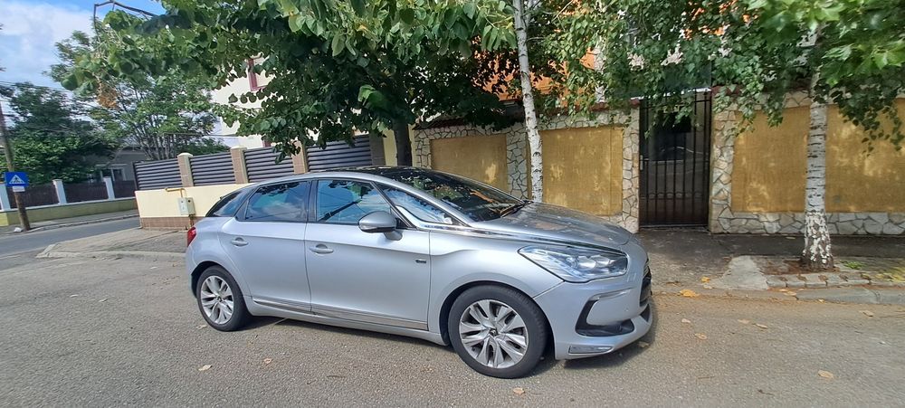 Citroen DS5 Hybrid 4