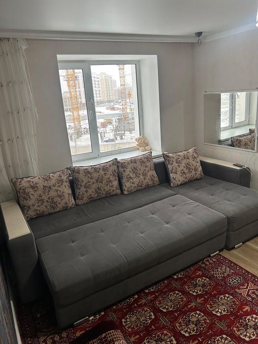 Продам диван в хорошем состоянии