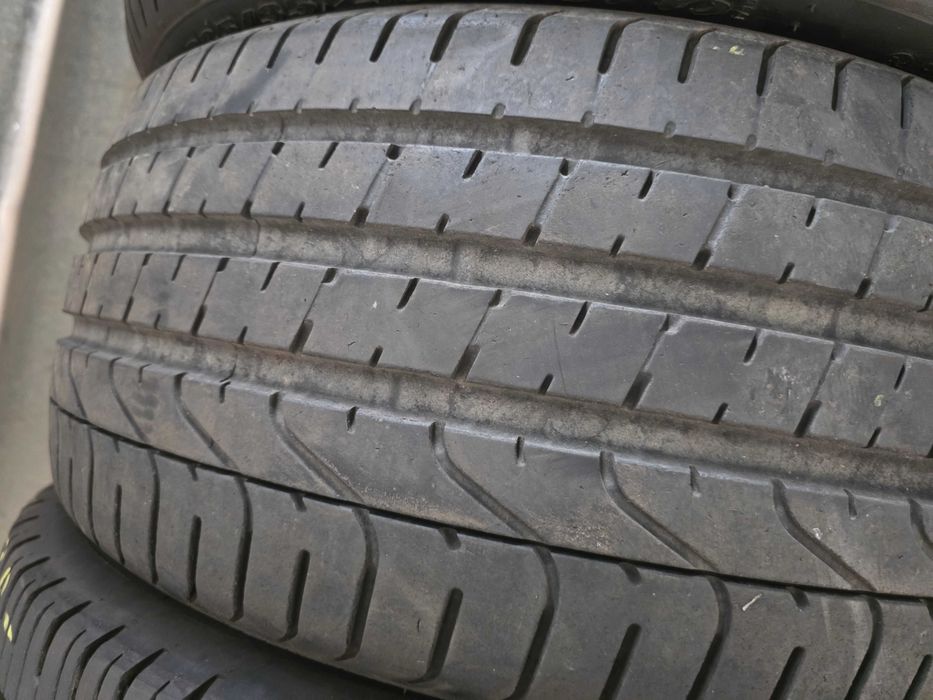 4бр Летни гуми 235 35 19 - Pirelli