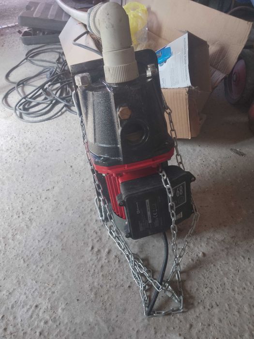 Помпа за вода с готов всмукател