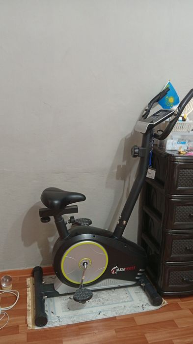 Продам Велотренажор