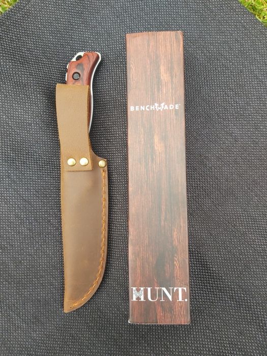 Ловен нож Benchmade HUNT голям с кожена кания