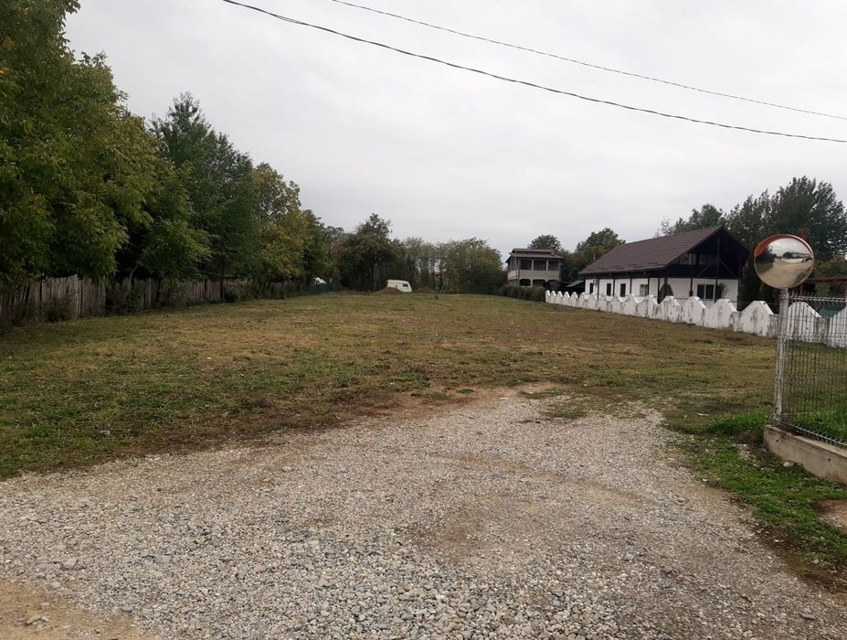 Vând parcele 600/800/1000  M2  teren Valea Voievozilor