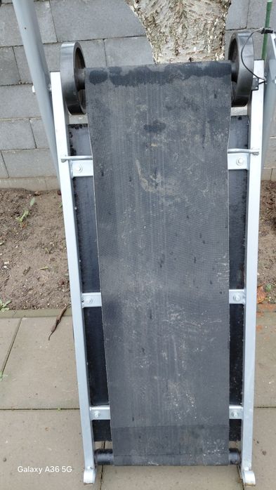 Vând bandă de alergat