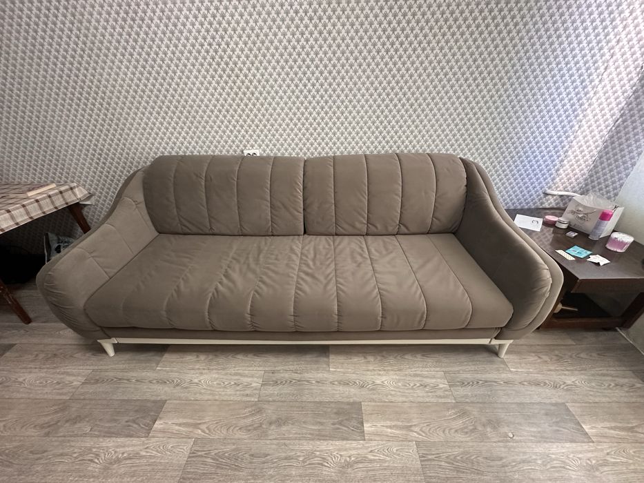 Продам диаан в отличном состоянии