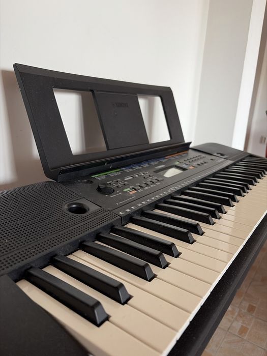 Синтезатор Yamaha