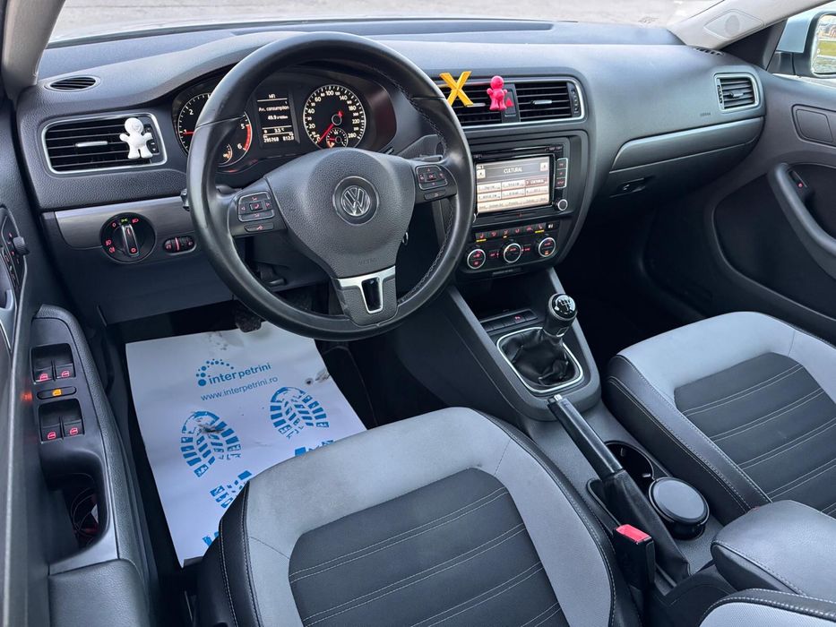 Volkswagen Jetta model Match