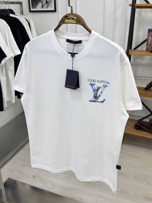 Мъжки тениски LV и Moncler