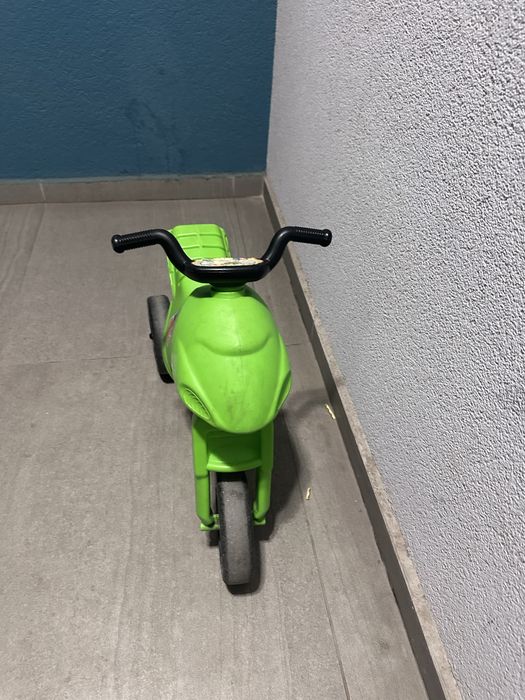 Jucarie copii verde
