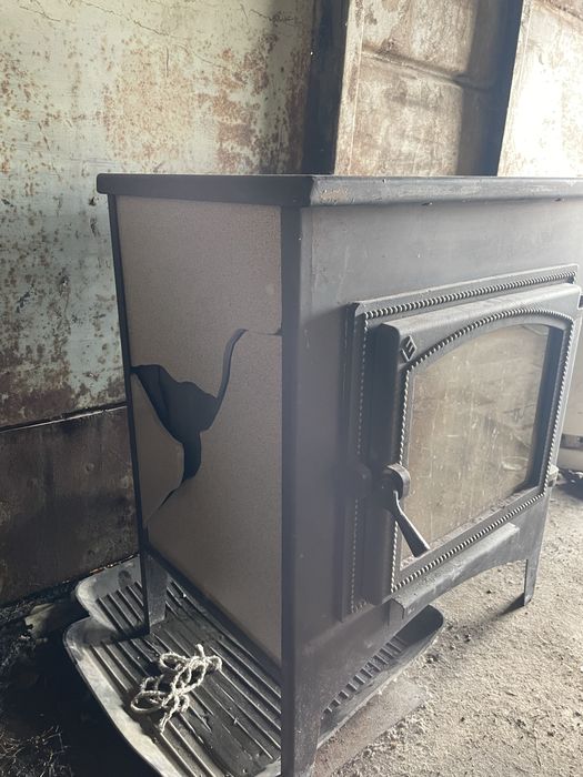 Продам камин с дымоходом