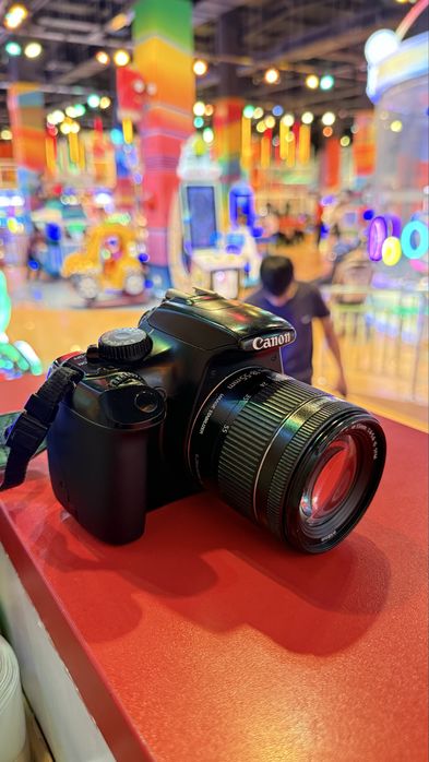 Фотоаппарат Canon 1100d