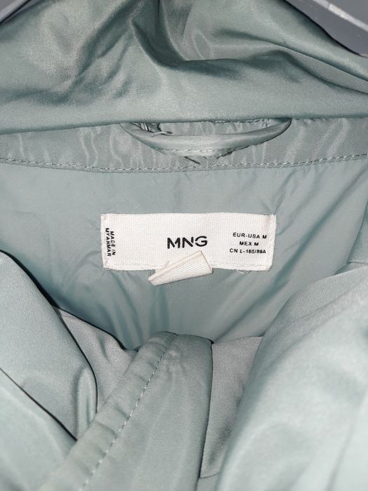 Продам зимний пуховик