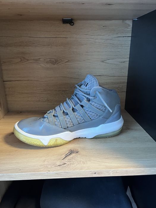 jordan max aura