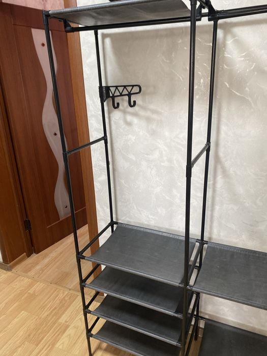 Продам стеллаж для хранения вещей