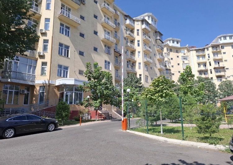 Алайский ц2 дом сотилади