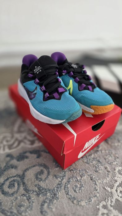 Adidasi nike copii