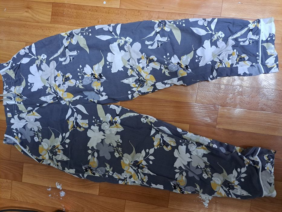 Б/У Одежда 1000тг Киім киілген