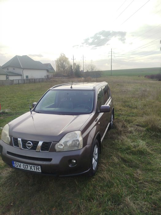 Nissan X-Trail Suv automată 4x4  Diesel 2.0