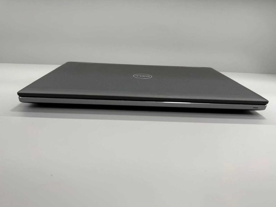 Laptop SH Dell Precision 7540 i7-9850H 64gb RAM SSD 512gb NVME WorkStation Quadro
